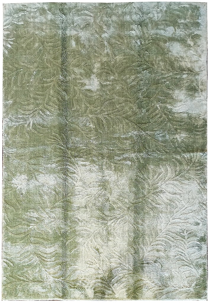 Lime Green Bamboo Silk Contemporary Rug 4.9 x 7.6 Feet Handmade in India: Lime Green Bamboo Silk Contemporary Rug 4.9 x 7.6 Feet Handmade in India Free continental US Shipping Enhance your living space with this contemporary area rug, expertly crafted in India from luxuriou