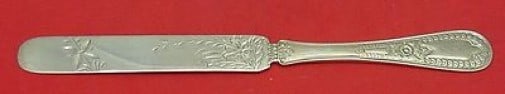 Towle Daisy Sterling Silver Junior Knife 7 1/4 inch Brite Cut Blade: Towle Daisy Sterling Silver Junior Knife 7 1/4 inch Brite Cut Blade This elegant junior knife is crafted by Towle in sterling silver, featuring the charming Daisy pattern. With a length of 7 1/4 inche