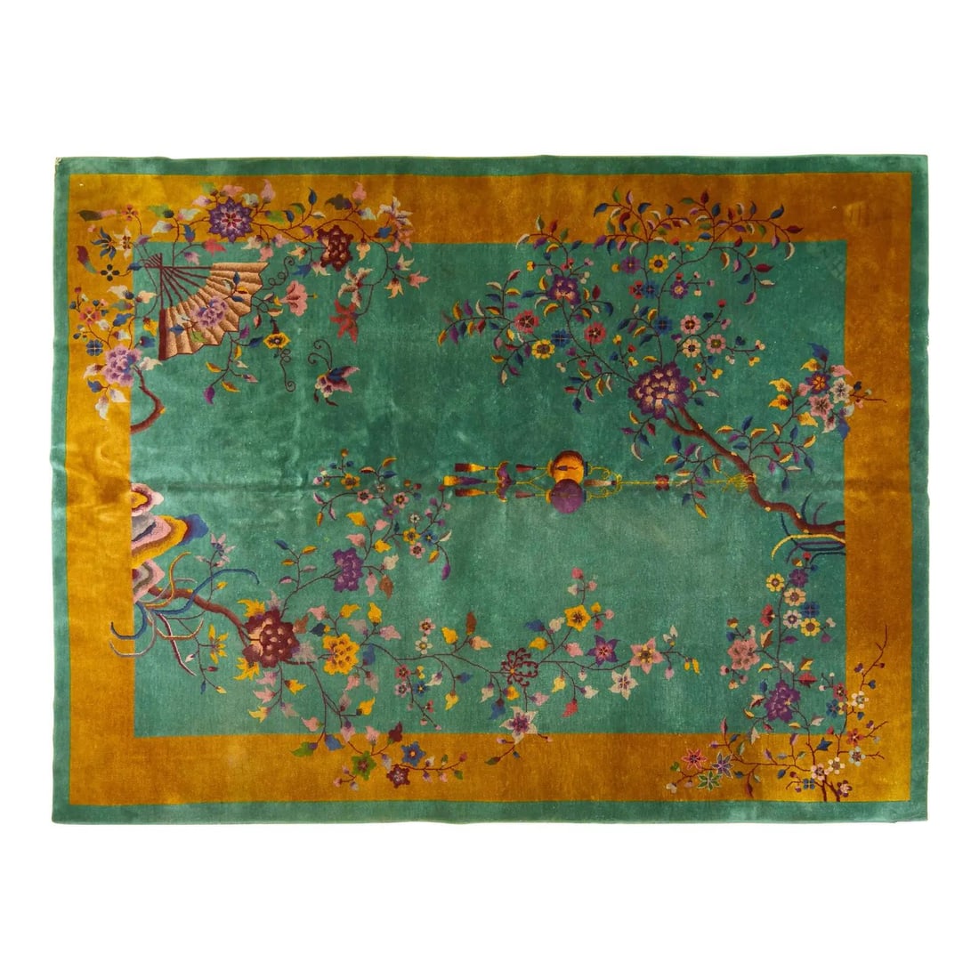 Handmade Wool Art Deco Chinese Rug 8'9 x 11'6 Green: Handmade Wool Art Deco Chinese Rug 8'9 x 11'6 Green This antique Chinese Art Deco rug is hand-knotted from wool using traditional rug-making techniques. It offers a blend of classic craftsmanship and 