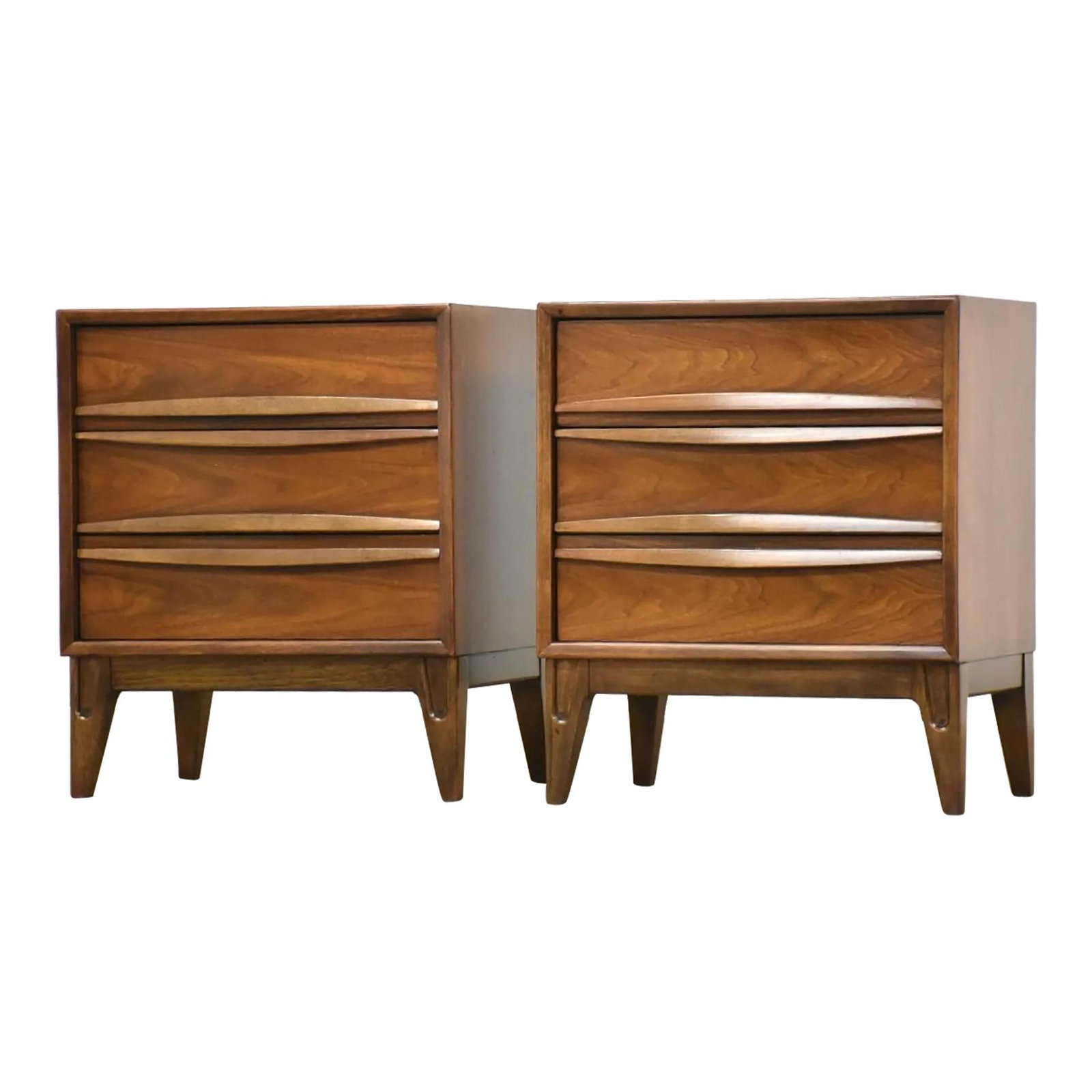 Pair of 1960s Walnut Mid Century Modern Nightstands with Three Drawers: Pair of 1960s Walnut Mid Century Modern Nightstands with Three Drawers This exquisite pair of 1960s mid-century modern nightstands is crafted from rich walnut wood, featuring three spacious drawers wi