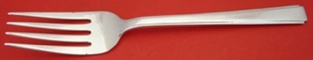 Lunt Modern Classic Sterling Silver Salad Fork 6 3/8 Vintage Flatware: Lunt Modern Classic Sterling Silver Salad Fork 6 3/8 Vintage Flatware This elegant salad fork is part of the Modern Classic pattern by Lunt, crafted from high-quality sterling silver. Measuring 6 3/8 