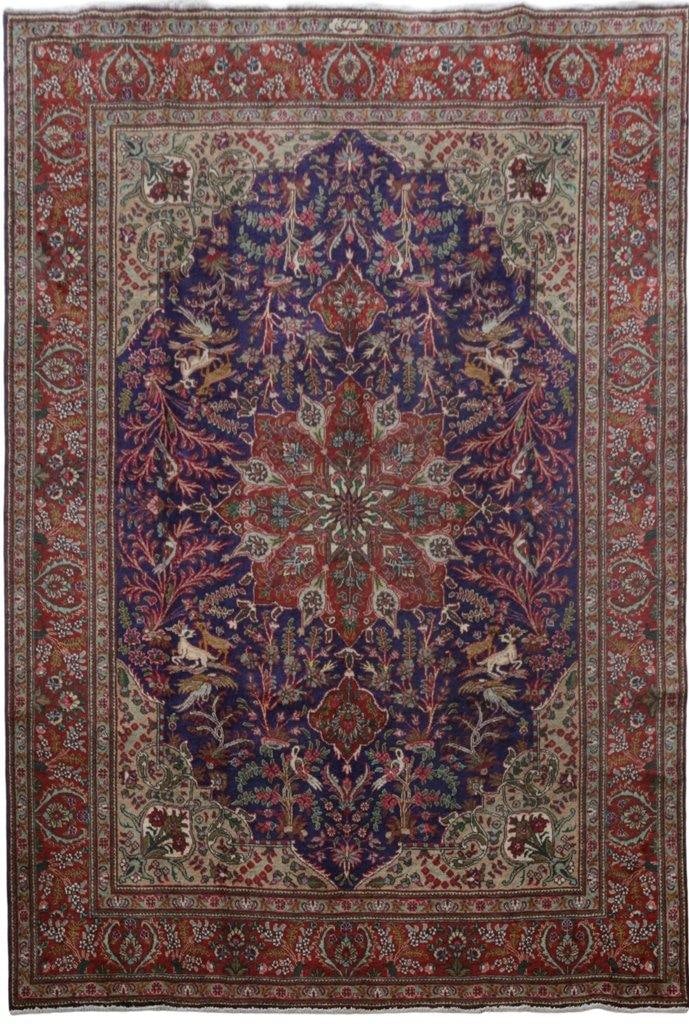 Signed Persian Tabriz Rug Paradise Birds Wool 8'2 x 12'1: Signed Persian Tabriz Rug Paradise Birds Wool 8'2 x 12'1 Free continental US Shipping This signed Persian Tabriz rug is handcrafted in the historic city of Tabriz, celebrated for its precise knotting 