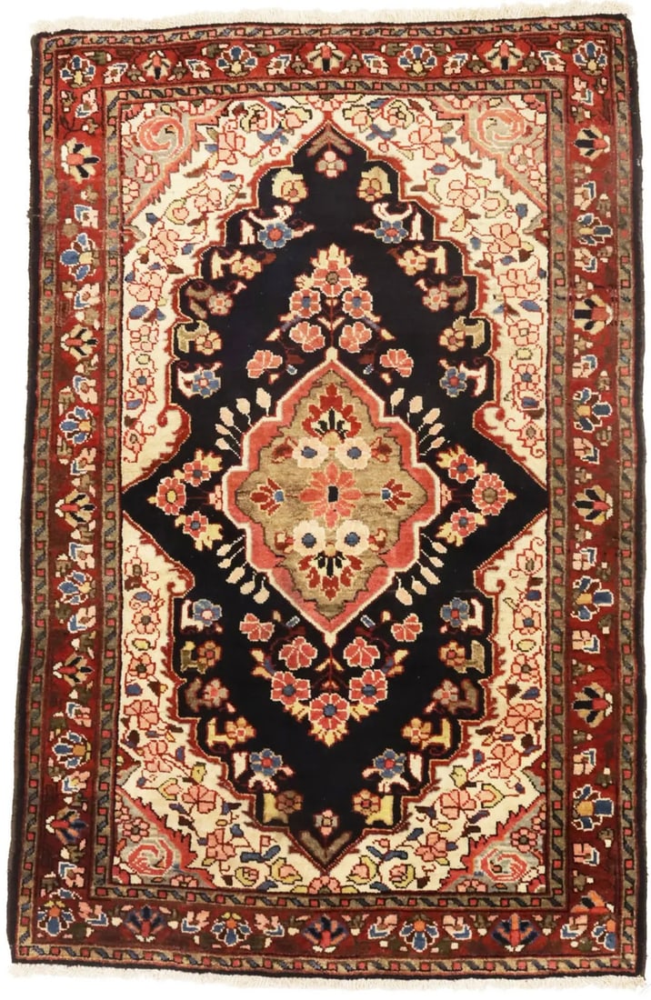 Vintage 4'3x6'7 Hand-Knotted Floral Oriental Wool Rug: Vintage 4'3x6'7 Hand-Knotted Floral Oriental Wool Rug Enhance your living space with this stunning Antique Traditional Floral Oriental Rug, perfect for adding a touch of vintage charm to any room. Mea