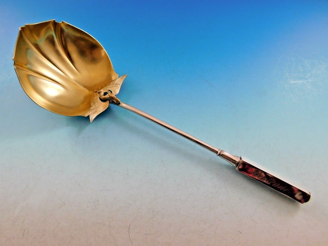 Gorham Isis Sterling Silver Gravy Ladle Gold Washed 8 1/2" Monogrammed: Gorham Isis Sterling Silver Gravy Ladle Gold Washed 8 1/2" Monogrammed This exquisite gravy ladle from the Isis pattern by Gorham is a stunning example of Egyptian Revival design. Crafted from sterlin