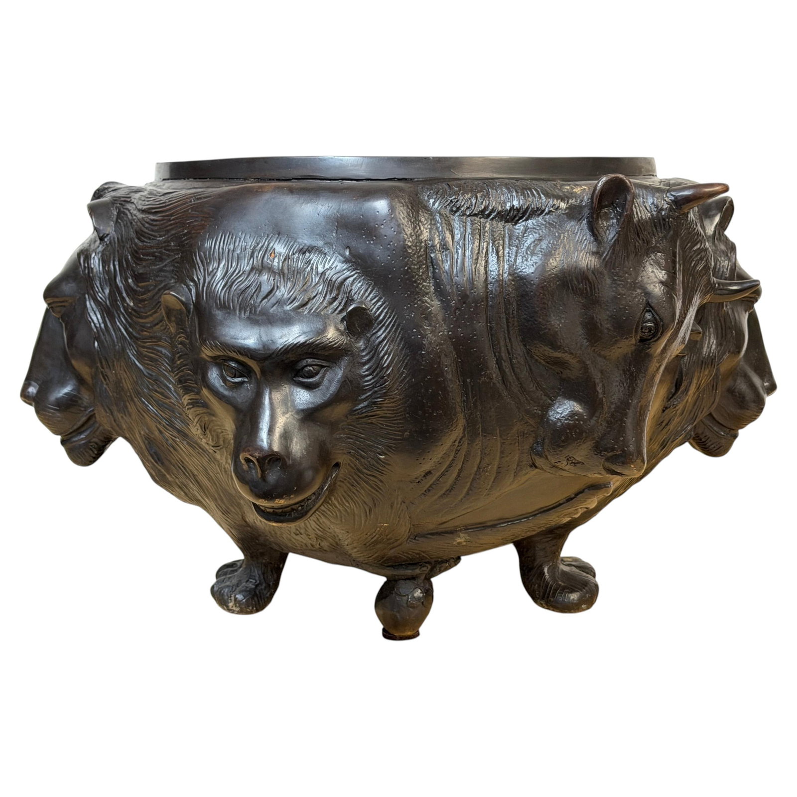 Meiji Bronze Zoomorphic Jardiniere Attributed to Genryusai Seiya