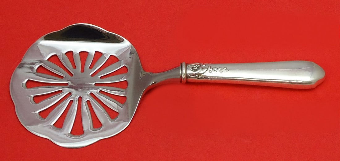 Lunt Nellie Custis Sterling Silver Tomato Server Custom Made 8.5"