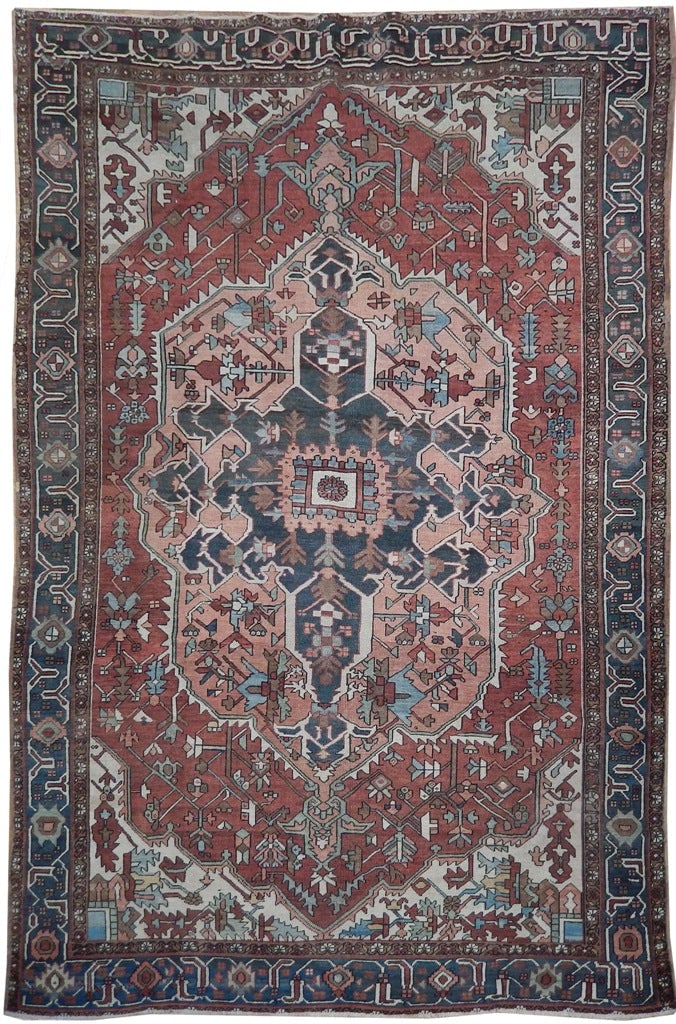 Authentic Antique Persian Serapi Rug 7.4 x 11 1930s: Authentic Antique Persian Serapi Rug 7.4 x 11 1930s Free continental US Shipping An authentic antique Persian Serapi rug from the 1930s, hand-knotted in northwestern Iran. It is crafted from premium w