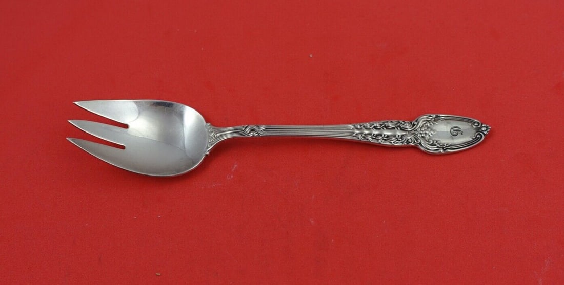 Tiffany & Co. Broom Corn Sterling Silver Fork 5 3/8 Inch: Tiffany & Co. Broom Corn Sterling Silver Fork 5 3/8 Inch This exquisite fork is part of the iconic Broom Corn pattern by Tiffany & Co., crafted from high-quality sterling silver. Measuring 5 3/8 inche