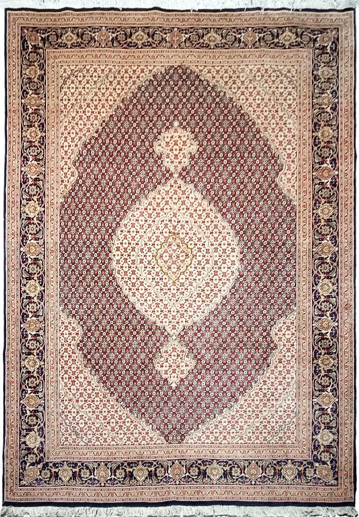 6' x 10' Authentic Persian Mahi Tabriz Rug Wool Silk 400 KPSI: 6' x 10' Authentic Persian Mahi Tabriz Rug Wool Silk 400 KPSI Free continental US Shipping Enhance your home with this stunning 6' x 10' Authentic Persian Mahi Tabriz Rug. Handcrafted with a luxurious