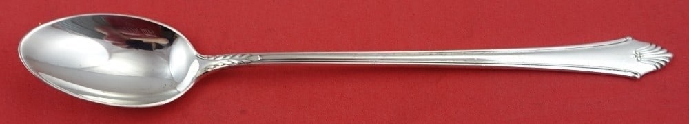 Gorham Edgemont Sterling Silver Iced Tea Spoon 7.5 Inch: Gorham Edgemont Sterling Silver Iced Tea Spoon 7.5 Inch This elegant iced tea spoon, crafted by Gorham in the Edgemont pattern, showcases a beautiful late Georgian design characterized by symmetrical 