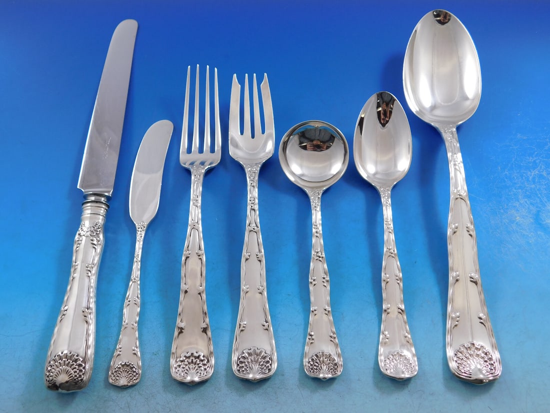 Tiffany & Co. Wave Edge Sterling Silver Flatware Set 85 Pieces: Tiffany & Co. Wave Edge Sterling Silver Flatware Set 85 Pieces Discover the elegance of the Wave Edge Sterling Silver Flatware Set by Tiffany & Co., comprising 85 meticulously crafted pieces. Designed