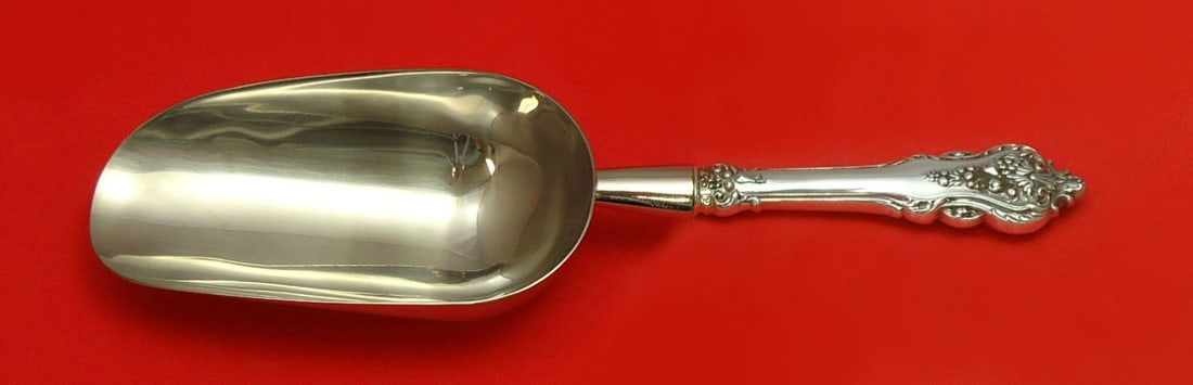 Amston Donatello Sterling Silver Ice Scoop Custom Made 9 Inches: Amston Donatello Sterling Silver Ice Scoop Custom Made 9 Inches This exquisite ice scoop is a custom-made serving piece from the renowned Donatello pattern by Amston. Crafted from high-quality sterlin
