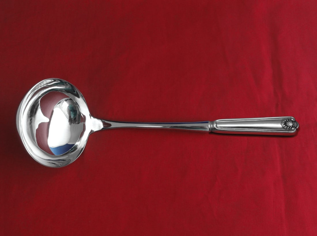 Frank Smith Fiddle Shell Sterling Silver Soup Ladle 10 1/2" Custom Made: Frank Smith Fiddle Shell Sterling Silver Soup Ladle 10 1/2" Custom Made This impressive soup ladle showcases the exquisite Fiddle Shell pattern by Frank Smith, crafted from high-quality sterling silve