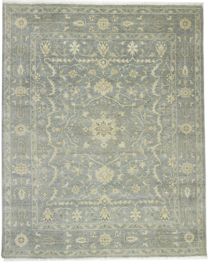 Hand-Knotted Vintage Floral 8x10 Wool Rug in Gray and Cream: Hand-Knotted Vintage Floral 8x10 Wool Rug in Gray and Cream Enhance your living space with this stunning Muted Gray Floral Transitional Oriental Rug, measuring 7'11" x 9'9". Hand-knotted from high-qua