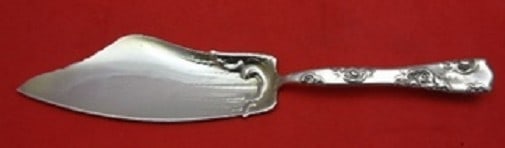 Whiting Sterling Silver Rose and Scroll Ice Cream Server 10.5 Inch: Whiting Sterling Silver Rose and Scroll Ice Cream Server 10.5 Inch This exquisite ice cream server features the elegant Rose and Scroll pattern by Whiting, crafted from high-quality sterling silver. M