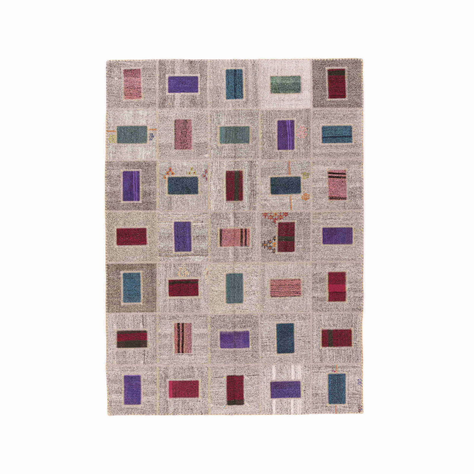 Authentic Handmade Patchwork Wool Carpet 78.7 x 109.1 Inches: Authentic Handmade Patchwork Wool Carpet 78.7 x 109.1 Inches This authentic handmade patchwork carpet is crafted from high-quality wool on wool, featuring intricate designs that showcase expert crafts