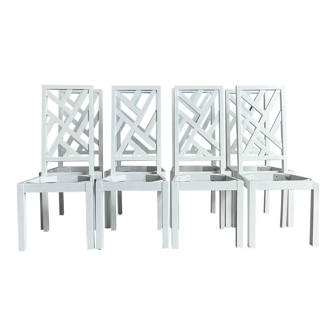 Set of 8 Hollywood Regency Chinese Chippendale Style Dining Chairs White: Set of 8 Hollywood Regency Chinese Chippendale Style Dining Chairs White This set of eight vintage Hollywood Regency Chinese Chippendale dining chairs features iconic fretwork backs characteristic of 