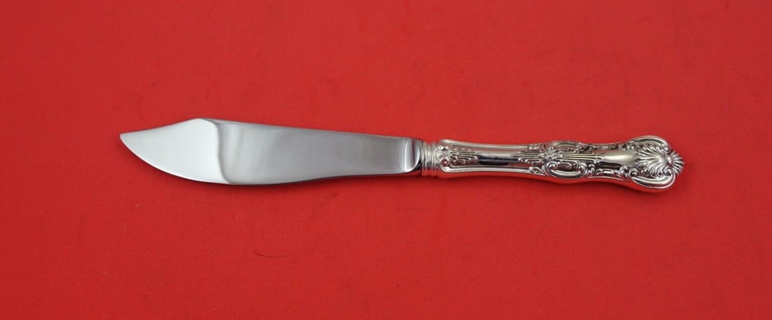 Kings by Wallace Sterling Silver Custom Fish Knife 7 7/8": Kings by Wallace Sterling Silver Custom Fish Knife 7 7/8" Enhance your dining experience with the Kings by Wallace Sterling Silver Fish Knife, a stunning addition to your tableware. This custom-made k