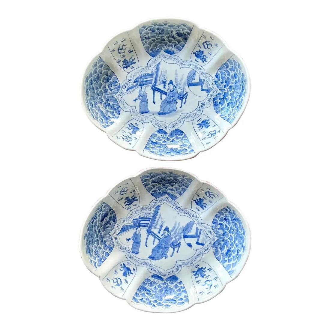 Pair of Scalloped Blue and White Chinoiserie Pedestal Bowls (1 of 10)