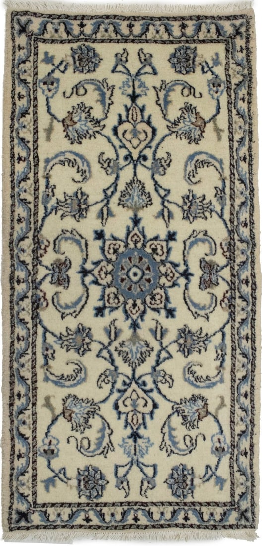 Handmade Nain Oriental Rug 2'3 x 4'8 Floral Design Wool Vintage: Handmade Nain Oriental Rug 2'3 x 4'8 Floral Design Wool Vintage This exquisite Handmade Nain Oriental Rug boasts a vintage style with a classic floral pattern, perfect for enhancing the aesthetic of y