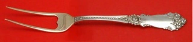 Reed & Barton La Marquise Sterling Silver Serving Fork Custom 7 1/4": Reed & Barton La Marquise Sterling Silver Serving Fork Custom 7 1/4" Presenting the exquisite La Marquise serving fork from Reed & Barton, crafted from high-quality sterling silver. This custom-made E