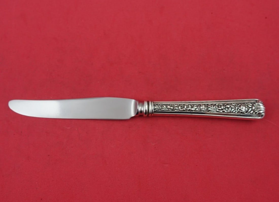 Watson Windsor Rose Sterling Silver Dessert Knife 7 1/8": Watson Windsor Rose Sterling Silver Dessert Knife 7 1/8" Introducing the Windsor Rose Dessert Knife by Watson, a stunning piece crafted from sterling silver (.925). This elegant youth knife features a