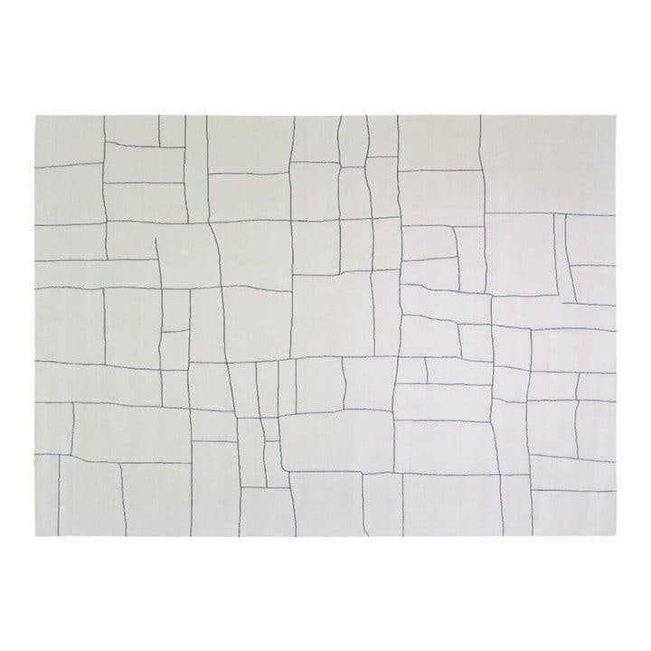 White Moroccan wool hand knotted rug 10x14'1: White Moroccan wool hand knotted rug 10x14'1 This Moroccan hand-knotted wool rug is crafted using traditional techniques, offering a blend of timeless artistry and modern design. Its durable and soft 