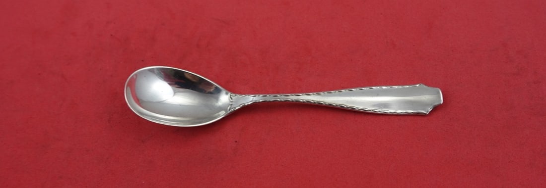 Tiffany & Co. Marquise Sterling Silver Egg Spoon 4 5/8": Tiffany & Co. Marquise Sterling Silver Egg Spoon 4 5/8" Introducing the exquisite Marquise Egg Spoon by Tiffany & Co., crafted from high-quality sterling silver. This elegant spoon, measuring 4 5/8 in