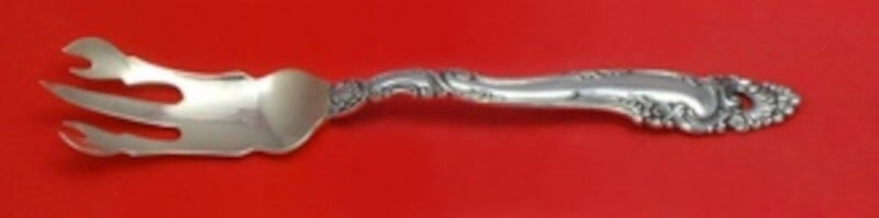 Gorham Decor Sterling Silver Custom Lobster Fork 6 Inch: Gorham Decor Sterling Silver Custom Lobster Fork 6 Inch This exquisite lobster fork is part of the Decor pattern by Gorham, crafted from high-quality sterling silver. Measuring 6 inches in length, it 
