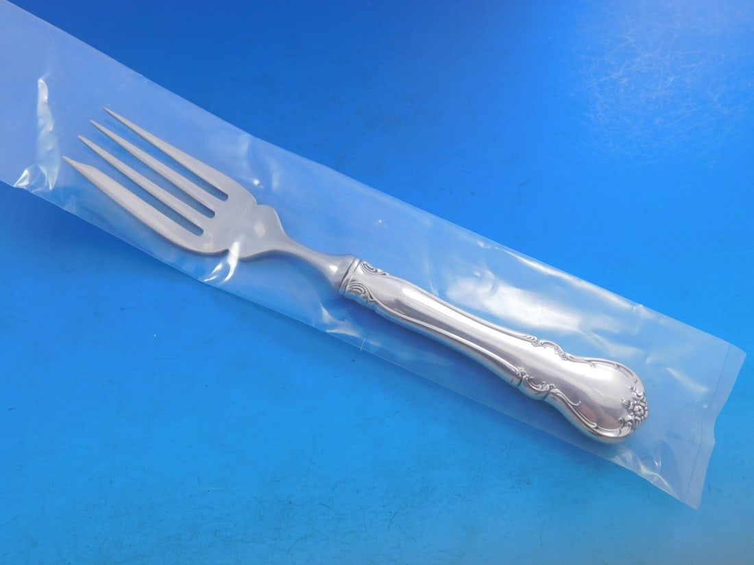 Towle French Provincial Sterling Silver Fish Fork Custom 7 5/8 in: Towle French Provincial Sterling Silver Fish Fork Custom 7 5/8 in This exquisite fish fork is part of the French Provincial pattern by Towle, expertly crafted from sterling silver with a hollow handle