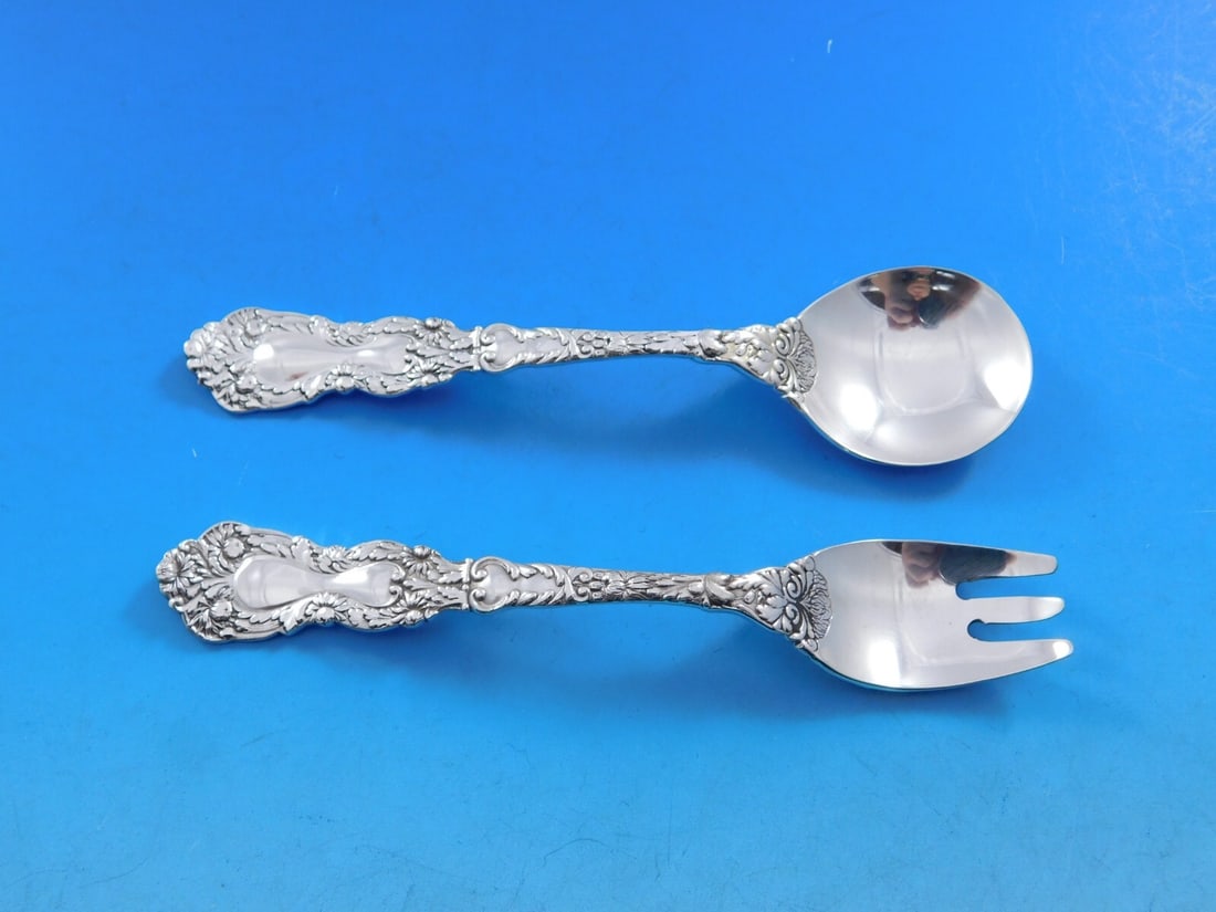 Gorham Imperial Chrysanthemum Sterling Silver Baby Set 2pc 4 5/8": Gorham Imperial Chrysanthemum Sterling Silver Baby Set 2pc 4 5/8" This exquisite 2-piece baby set from Gorham features the elegant Imperial Chrysanthemum pattern, crafted entirely from sterling silver