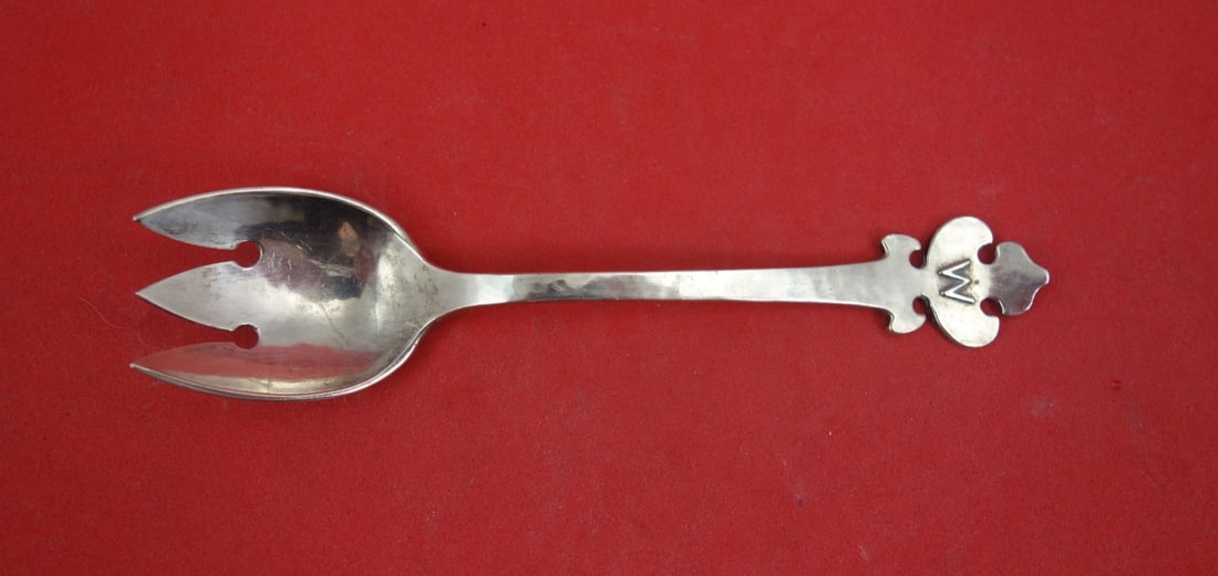 Shreve Fourteenth Century Sterling Silver Ice Cream Fork Monogram W 5: Shreve Fourteenth Century Sterling Silver Ice Cream Fork Monogram W 5 This is a sterling silver ice cream fork in the Fourteenth Century pattern by Shreve & Co. It features a flame motif and is monogr