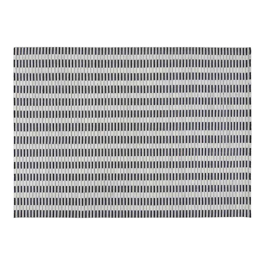 10x14 Black Wool Hand Loomed Modern Indian Area Rug: 10x14 Black Wool Hand Loomed Modern Indian Area Rug This contemporary hand-loomed rug features a soft wool texture and a modern black color, offering a stylish addition to any space. Its large size ma