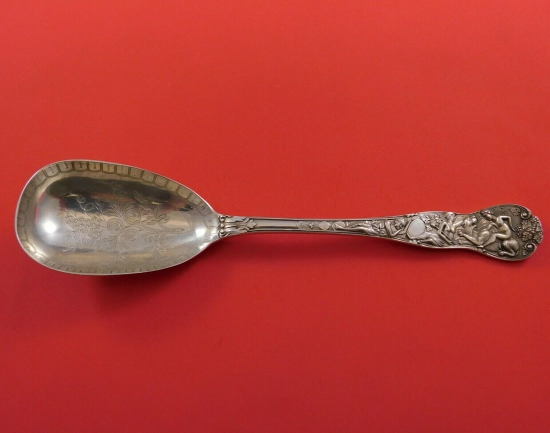 Antique Bacchanalian English Sterling Silver Berry Spoon 9 inch London 1872: Antique Bacchanalian English Sterling Silver Berry Spoon 9 inch London 1872 This exquisite Bacchanalian English Sterling Silver Berry Spoon features a charming ovoid shape with intricately engraved fr