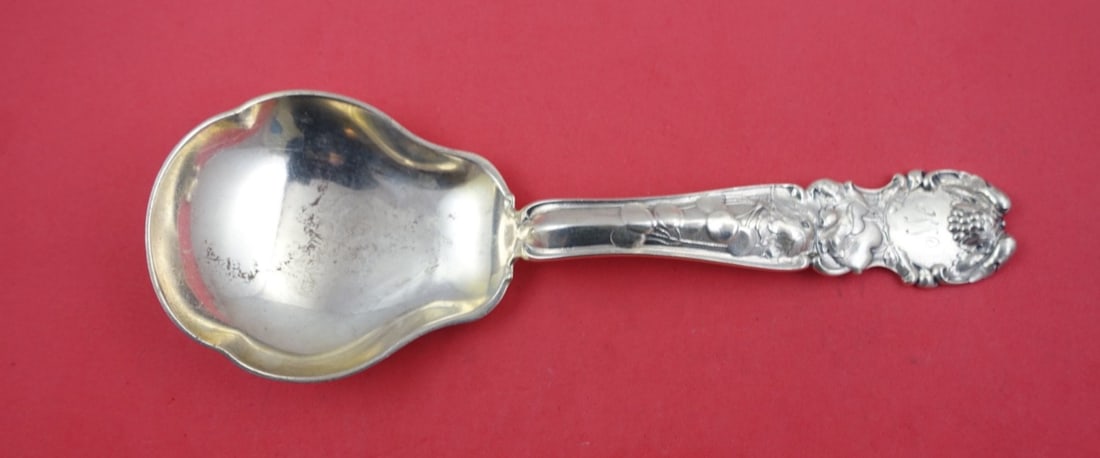 Gorham Sterling Silver Berry Spoon 9 1/4" Fruit Motif: Gorham Sterling Silver Berry Spoon 9 1/4" Fruit Motif This exquisite serving spoon from Gorham showcases a delightful fruit motif featuring raspberries and cherries, making it a charming addition to a