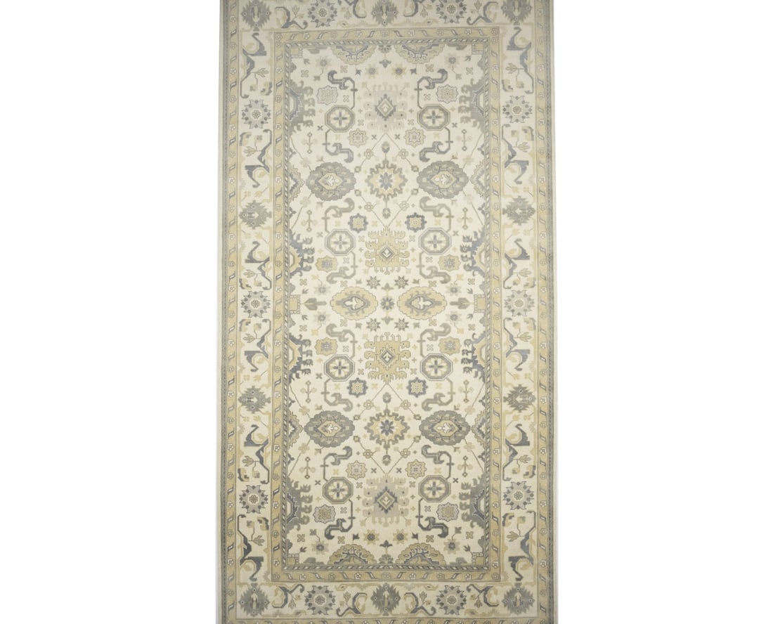 Handmade 10X20 Oushak Floral Pattern Area Rug Unique Living Room Decor: Handmade 10X20 Oushak Floral Pattern Area Rug Unique Living Room Decor Enhance your living space with this stunning Handmade Oushak Oriental Rug, featuring a rare size of 10'2" x 19'11". This exquisit