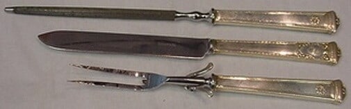 Tiffany & Co San Lorenzo Sterling Silver Roast Carving Set 3pc: Tiffany & Co San Lorenzo Sterling Silver Roast Carving Set 3pc This exquisite 3-piece roast carving set is crafted by Tiffany & Co. in the elegant San Lorenzo pattern. Made of sterling silver with hol