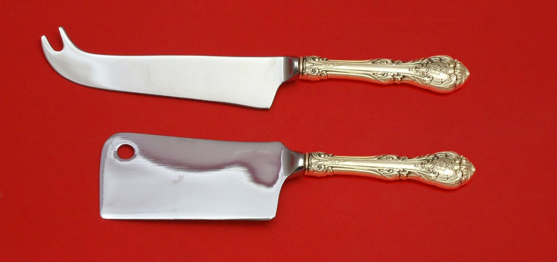 Gorham King Edward Sterling Silver Cheese Server Set 2pc: Gorham King Edward Sterling Silver Cheese Server Set 2pc Enhance your dining experience with this exquisite King Edward cheese server set by Gorham. This elegant two-piece set, crafted from sterling s