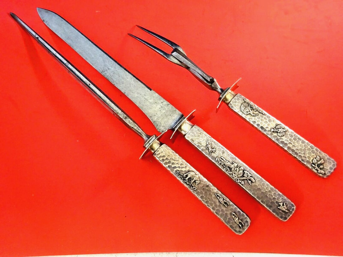 Gorham Applied Metals Sterling Silver 3pc Carving Set 1865-1890: Gorham Applied Metals Sterling Silver 3pc Carving Set 1865-1890 Discover the exquisite beauty of this Applied Metals by Gorham Sterling Silver Roast Carving Set, a remarkable 3-piece collection dating