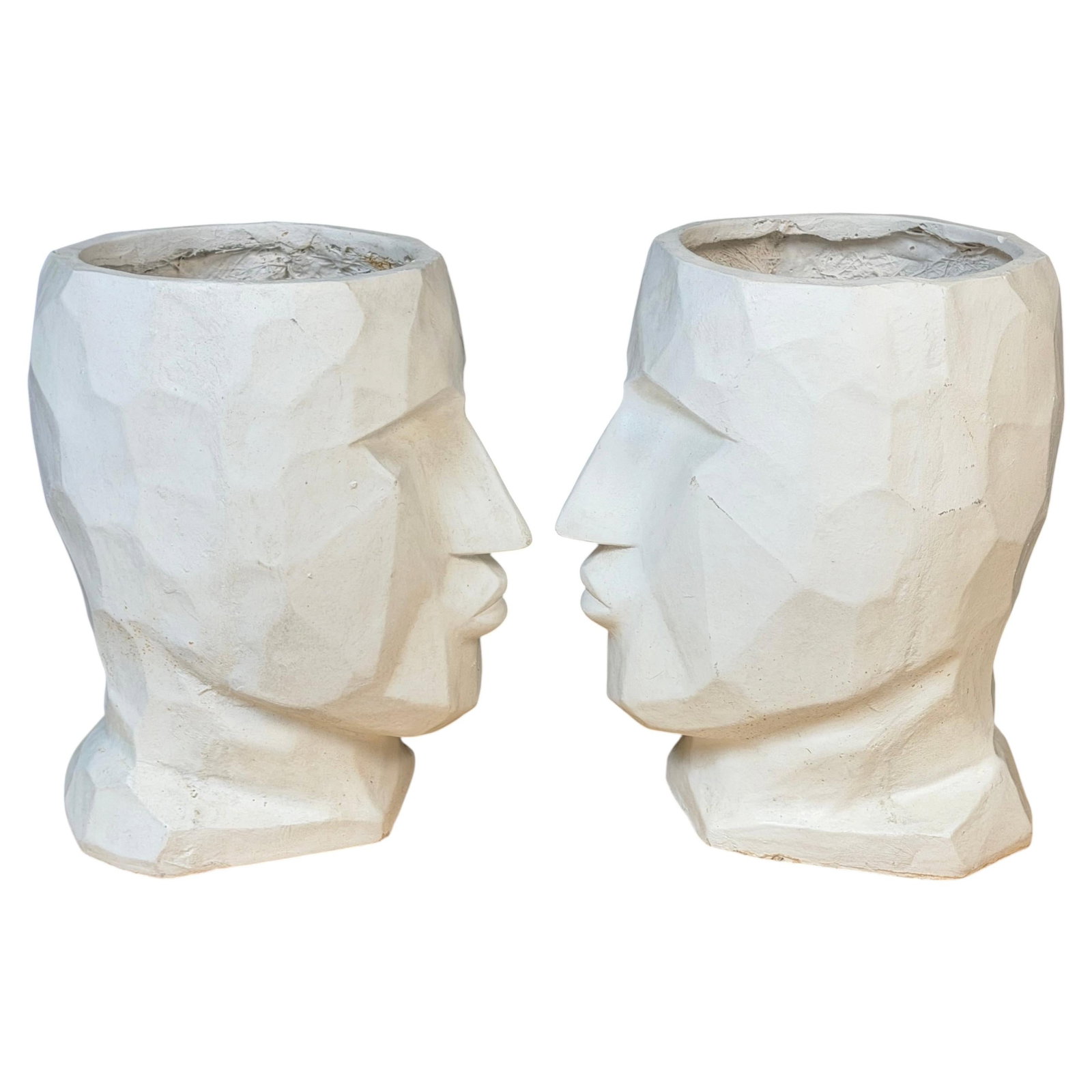 Set of 2 Resin Cubist Head Planter Vases Modern 2000s: Set of 2 Resin Cubist Head Planter Vases Modern 2000s This pair of large cubist head-form planter vases features stylized male faces rendered in bold geometric planes, reflecting early 20th-century Cu