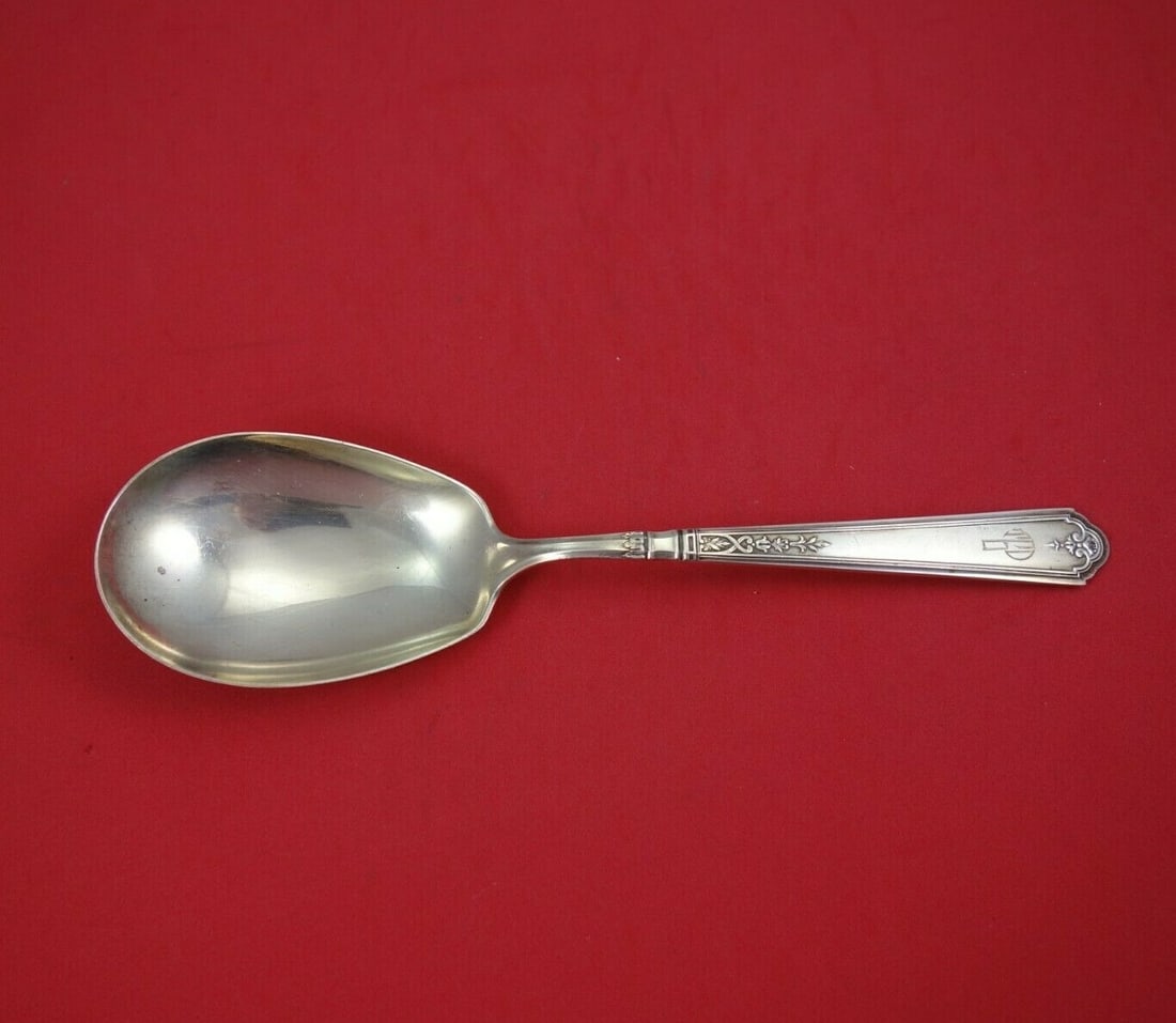 Durgin-Gorham Princess Patricia Sterling Silver Salad Serving Spoon 8 3/4": Durgin-Gorham Princess Patricia Sterling Silver Salad Serving Spoon 8 3/4" This exquisite salad serving spoon, measuring 8 3/4 inches, features the elegant Princess Patricia pattern by Durgin-Gorham. 