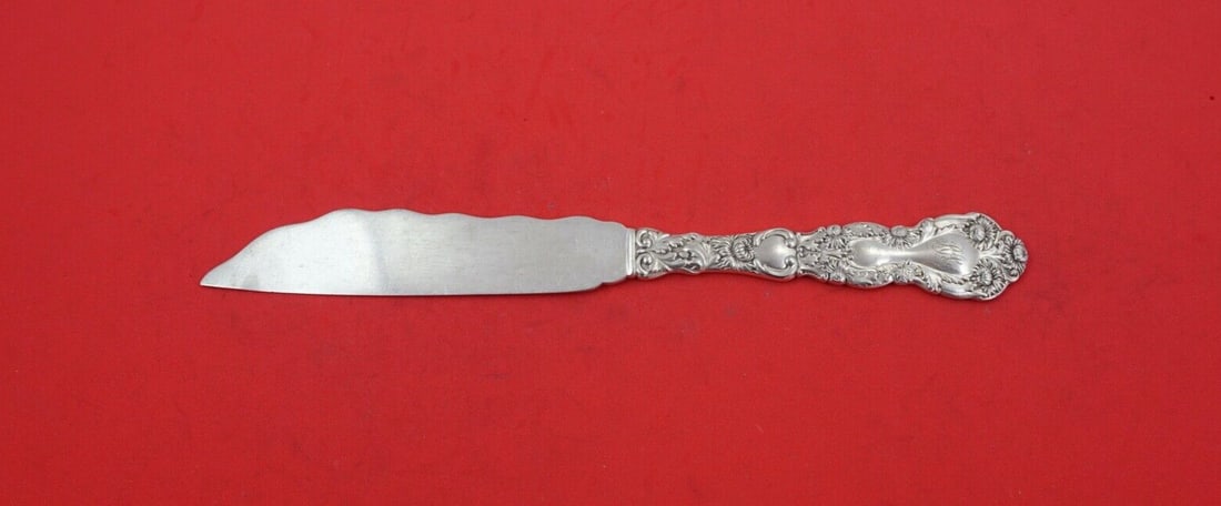 Gorham Imperial Chrysanthemum Sterling Silver Fish Knife 7 1/4": Gorham Imperial Chrysanthemum Sterling Silver Fish Knife 7 1/4" This exquisite fish knife features the Imperial Chrysanthemum pattern by Gorham, crafted in all sterling silver. With a flat handle desi