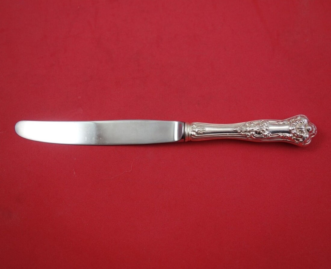 Birks Queens New King Sterling Handle Regular Knife 8 1/2 in: Birks Queens New King Sterling Handle Regular Knife 8 1/2 in A Birks Queens / New King regular knife in the modern pattern, made in Canada. It features a sterling silver hollow handle with a stainless