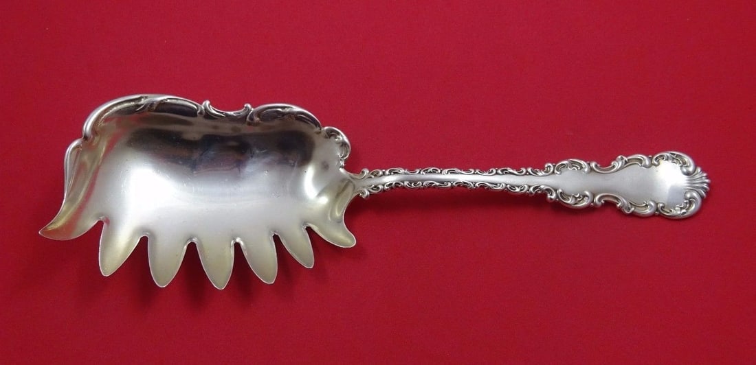 Sterling Silver Macaroni Server Louis XV by Whiting Gorham 9 1/4: Sterling Silver Macaroni Server Louis XV by Whiting Gorham 9 1/4 This Louis XV macaroni server by Whiting-Gorham is crafted from sterling silver and features an ornate handle with a decorative scallop
