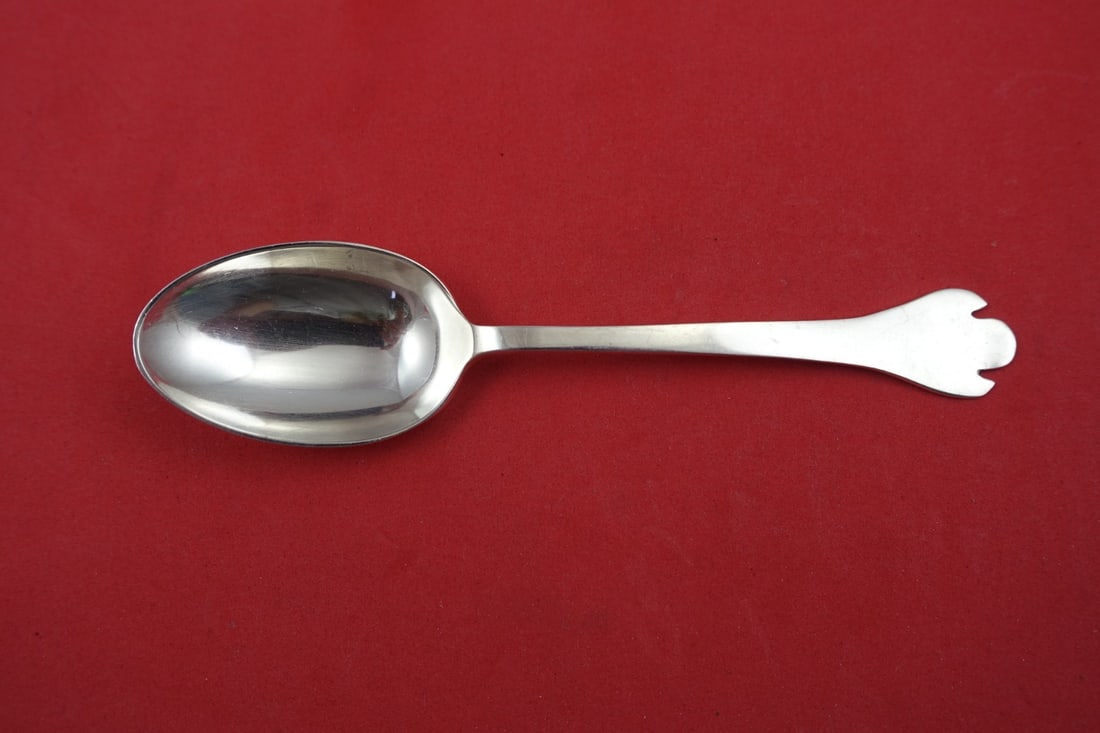Francis Howard Sterling Silver Teaspoon 5.5" Pattern Unknown: Francis Howard Sterling Silver Teaspoon 5.5" Pattern Unknown This exquisite teaspoon by Francis Howard is a fine addition to any flatware collection. Crafted from high-quality sterling silver, this pi