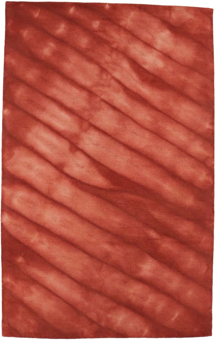 Modern Maroon Red Hand-Tufted Wool Area Rug 5X8 for Kids Room: Modern Maroon Red Hand-Tufted Wool Area Rug 5X8 for Kids Room Enhance your space with this modern maroon red tie-dye style area rug, perfect for a kids' room or any contemporary setting. Hand-tufted i