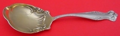 Towle Canterbury Sterling Silver Preserve Spoon Gold Washed 6 1/4 Inches: Towle Canterbury Sterling Silver Preserve Spoon Gold Washed 6 1/4 Inches This exquisite preserve spoon is crafted from sterling silver and features a beautiful gold wash finish. Made by Towle, it show