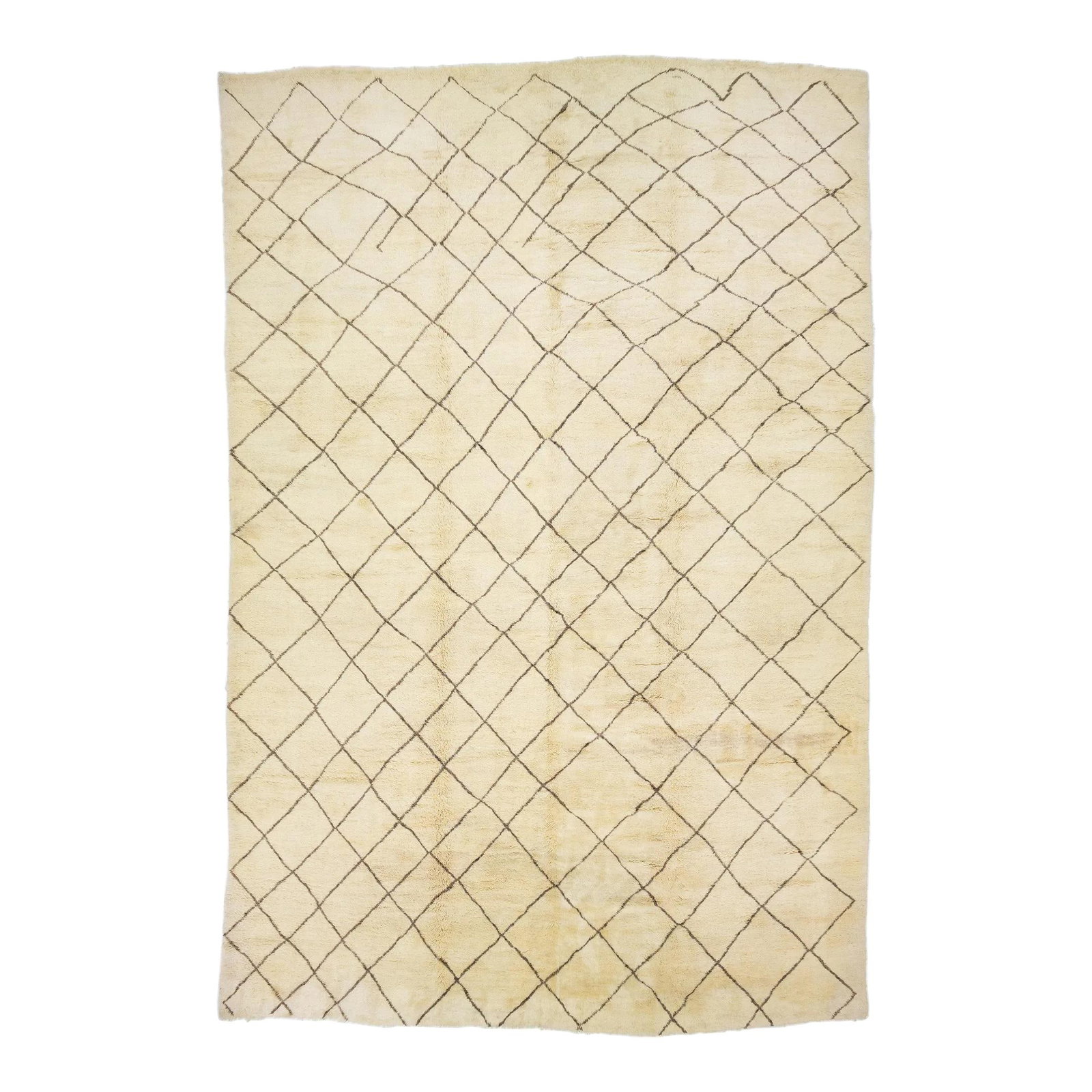 Oversize Hand-Knotted Moroccan Style Wool Rug Beige Geometric 13'11 x 20'10: Oversize Hand-Knotted Moroccan Style Wool Rug Beige Geometric 13'11 x 20'10 Enhance your space with this stunning contemporary Moroccan-style wool rug, meticulously hand-knotted to perfection. Featuri