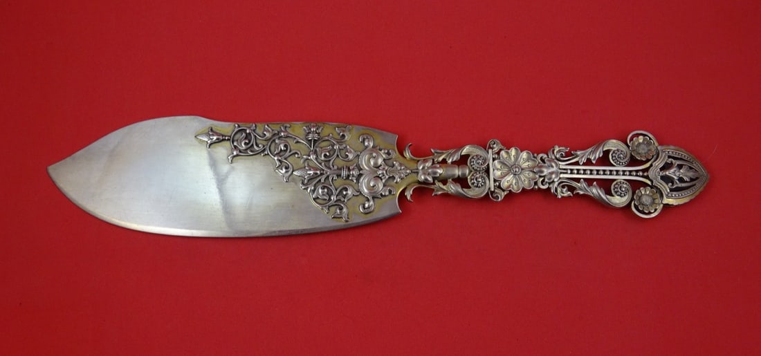 Sterling Silver Ice Cream Slice Floral Handle by Shiebler 12 3/8 Inch: Sterling Silver Ice Cream Slice Floral Handle by Shiebler 12 3/8 Inch This sterling silver ice cream slice by Shiebler features a floral and pierced handle. The piece is monogrammed (monograms vary) a