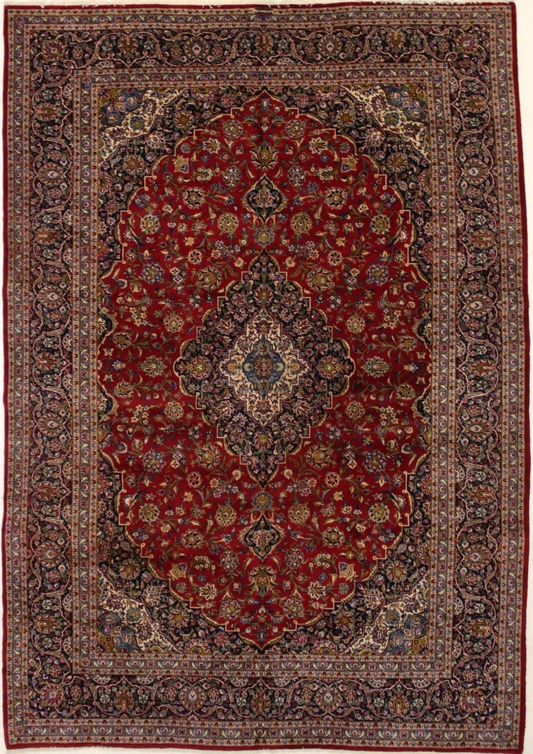 Handmade Oriental Wool Rug 10'1 x 14'5 Traditional Floral Design: Handmade Oriental Wool Rug 10'1 x 14'5 Traditional Floral Design Enhance your home decor with this stunning handmade Oriental rug, featuring a traditional classic design that seamlessly blends into an